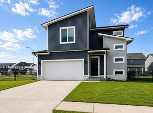 4035 NE 3rd St, Ankeny, IA 50021