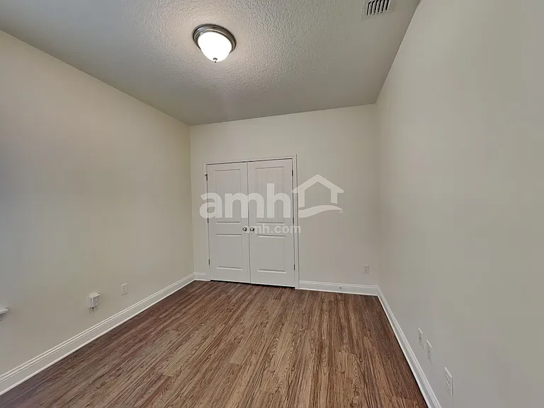 3150 Creek Village Ln — Photo 15