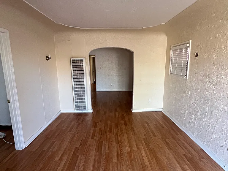508 Grant St — Photo 4