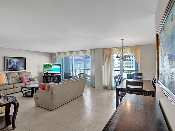 4th image of 4280 Galt Ocean Dr APT 2