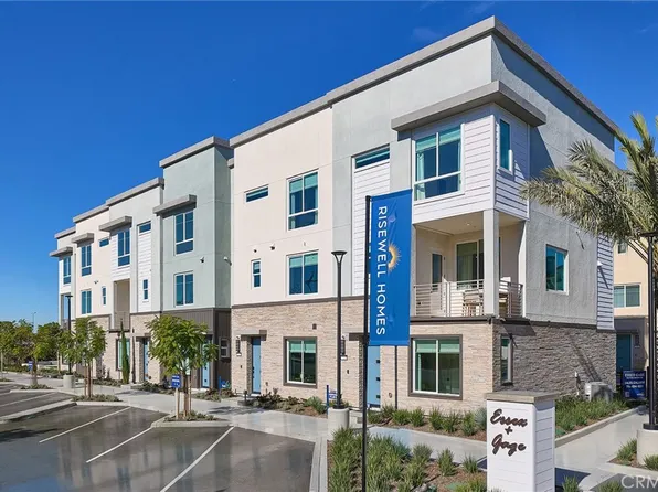 1266 Aura Cir, Huntington Beach, CA 92647