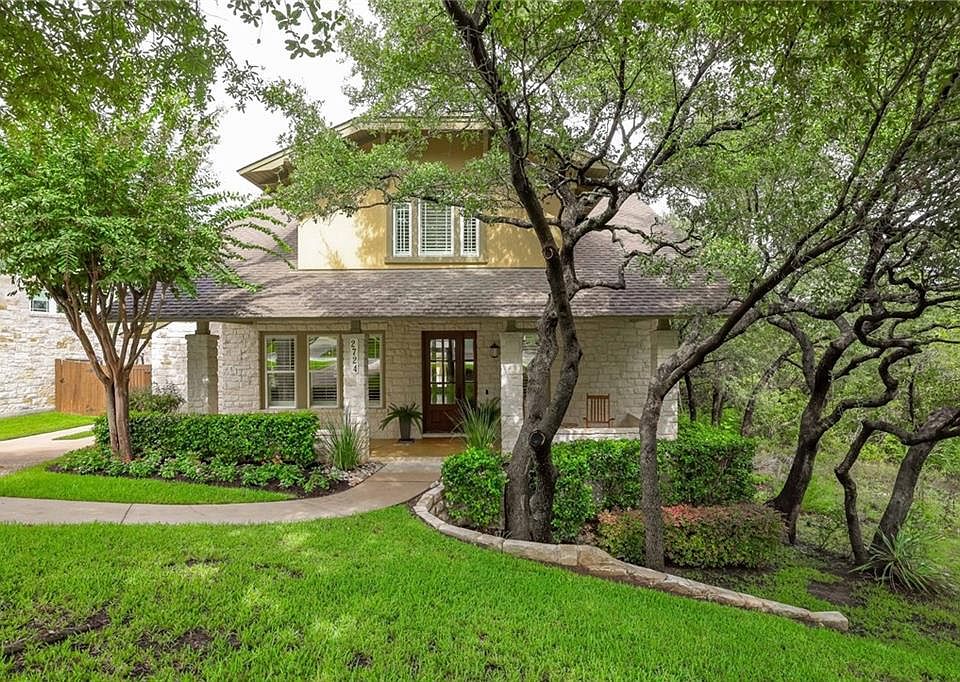 1st image of 2724 Grand Oaks Loop