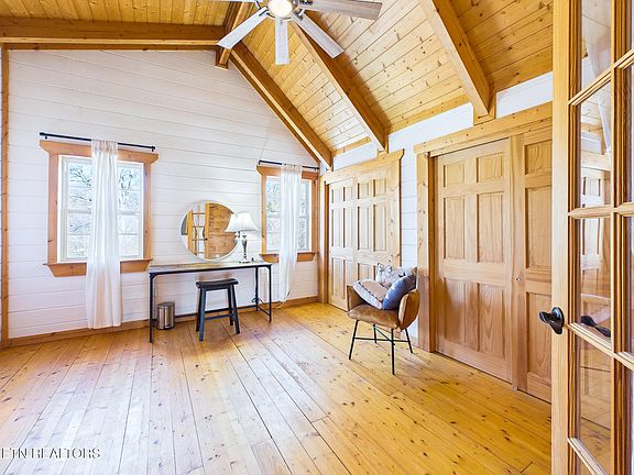 24th image of this home