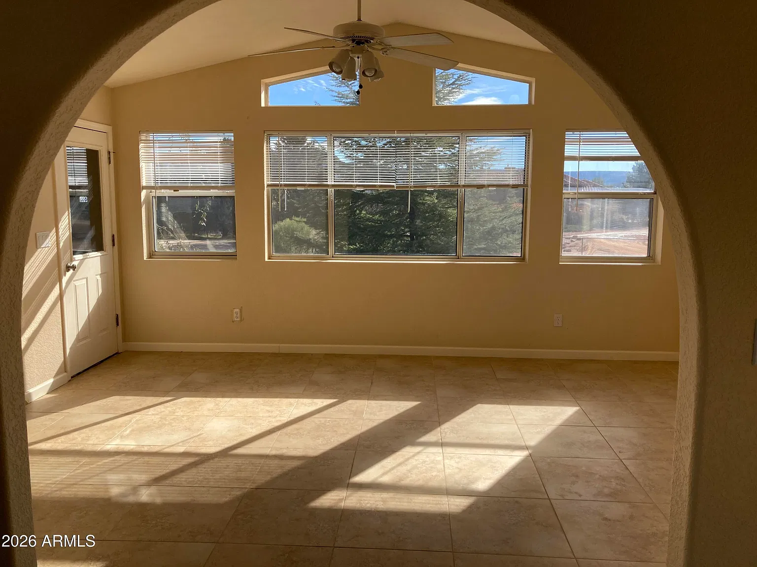 2 bed, 2.0 bath, 1772 sqft, $2,995 — Photo 4