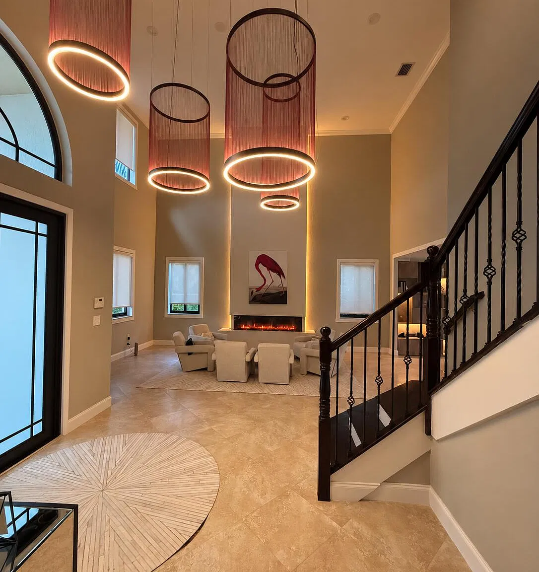 5 bed, 4.0 bath, 3945 sqft, $11,775 — Photo 4
