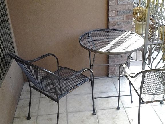 5th image of 139 Herkimer St APT 3