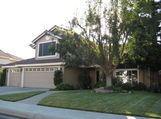 1628 McKelvy Ave, Clovis, CA