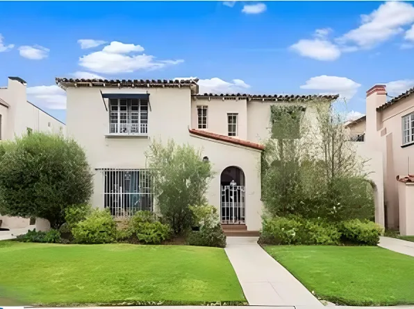 126 1/2 N Hamilton Dr #1/2, Beverly Hills, CA 90211