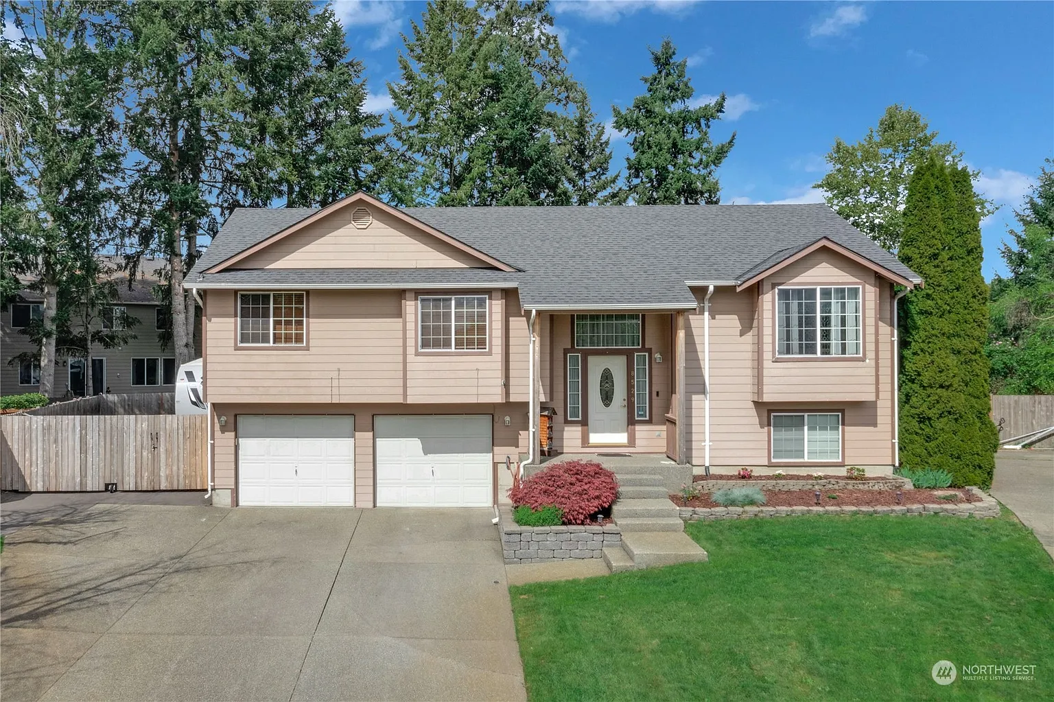 8529 199th Street Ct E photo 1