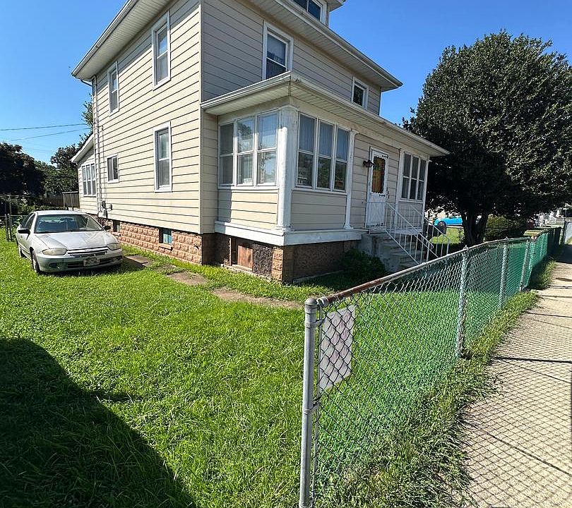 1st image of 309 Doris Ave