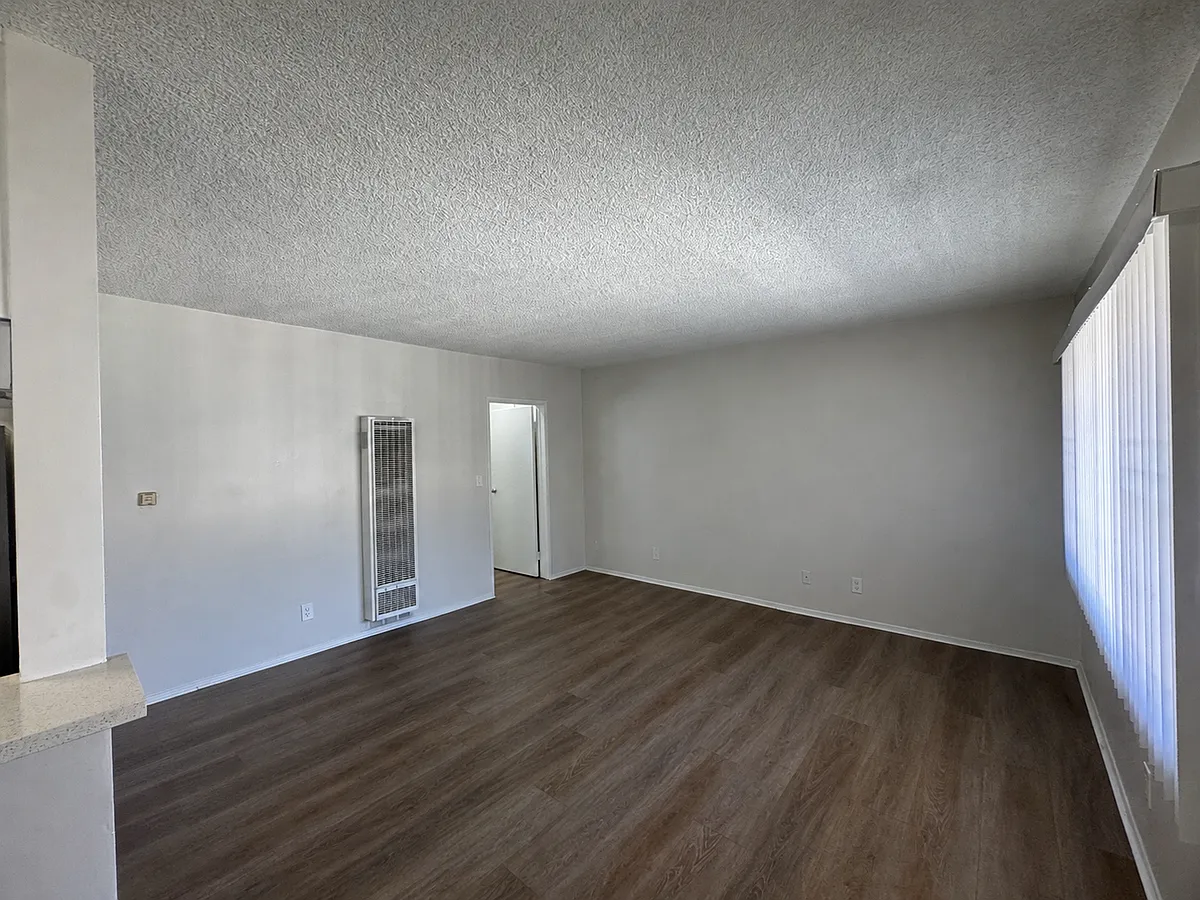 Building Photo - 437 W Glenoaks Blvd #6