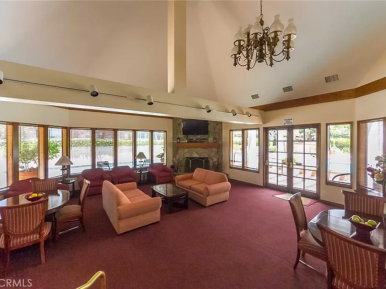 2577 Plaza Del Amo #737 — Photo 46