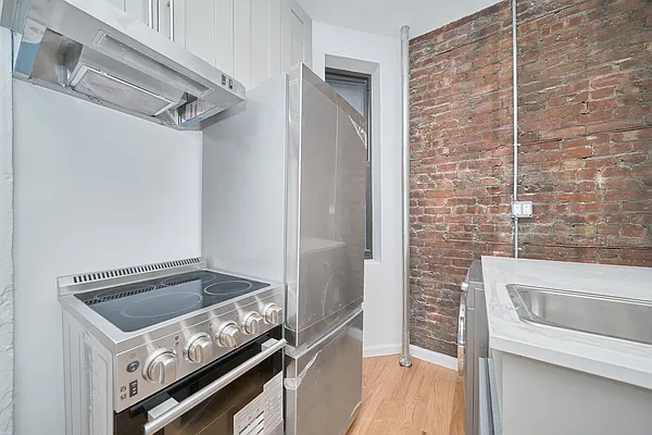 Rented by Living New York | media 12