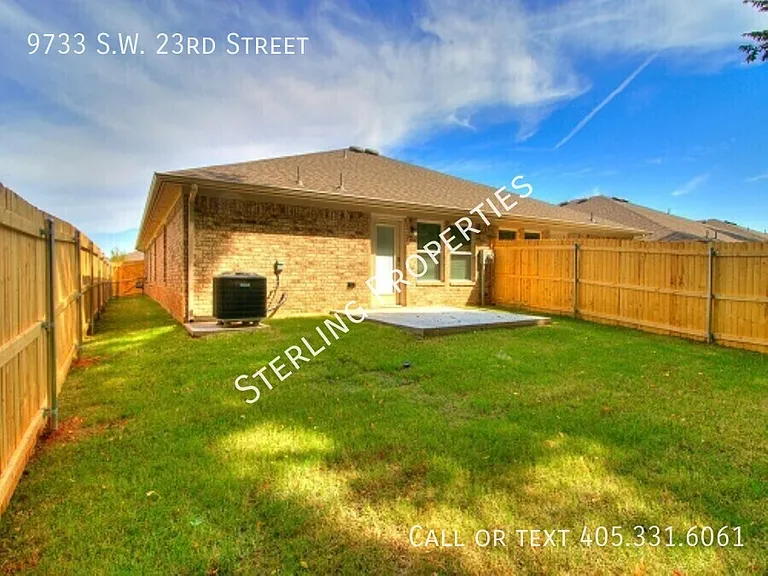 9733 SW 23rd St — Photo 29