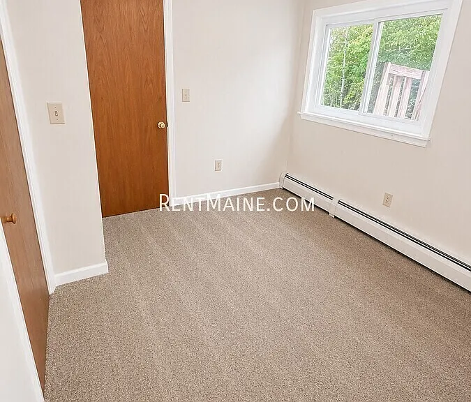 176 Augusta Rd #10 — Photo 9