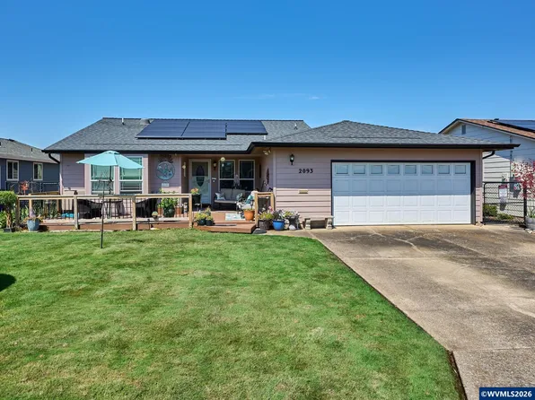 2093 Astor Way, Woodburn, OR 97071