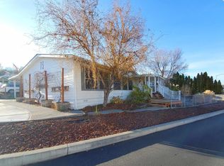 73 Ridgecliff Dr, Richland, WA 99352