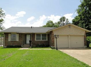 2411 Aspen St, Dallas, TX 75227