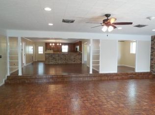 190 Sunflower Dr, Hemphill, TX 75948