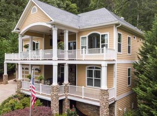 312 Old Rockhouse Rd, Greenville, SC 29609