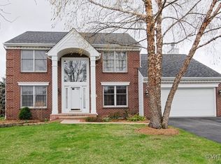 2522 Oak Trails Dr, Aurora, IL 60506