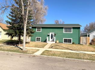 810 W Broadway, Williston, ND 58801