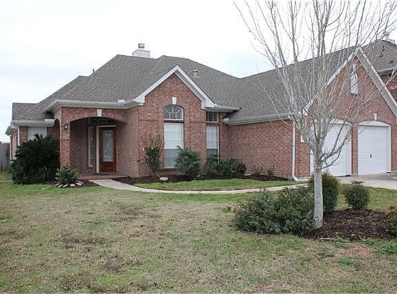 3rd image of 11016 Mesquite Dr
