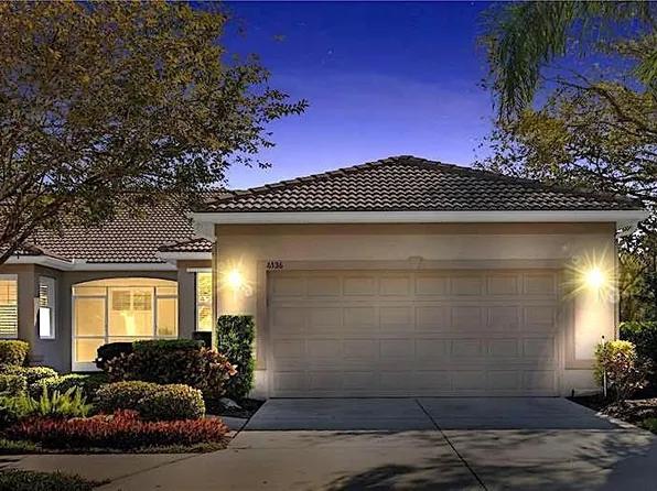 4136 Cascade Falls Dr, Sarasota, FL 34243