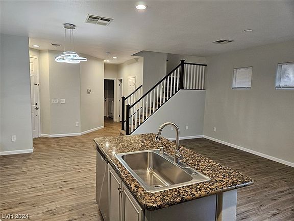 5th image of 3520 Harbor Tides St