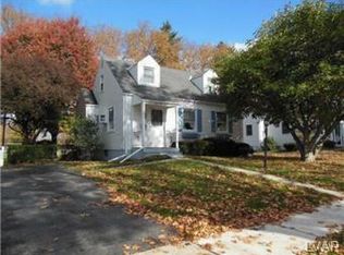 757 Magnolia Rd, Hellertown, PA 18055