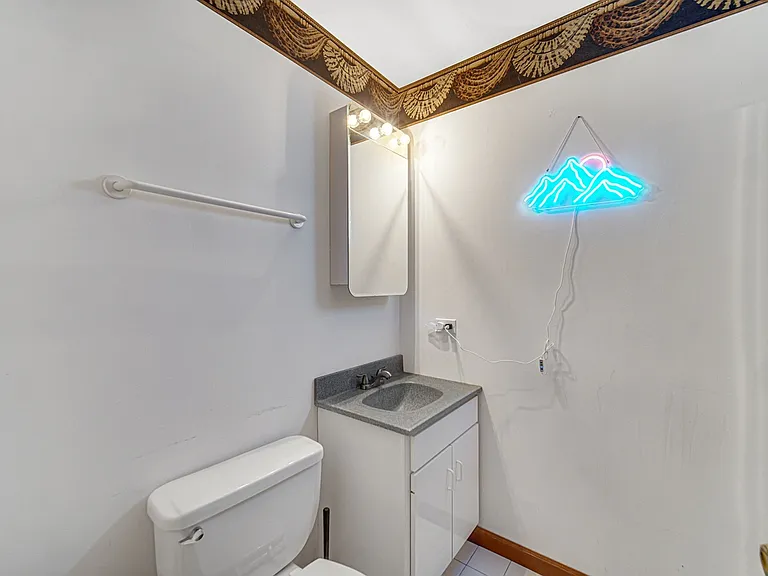 316 Morningside Dr #A — Photo 16
