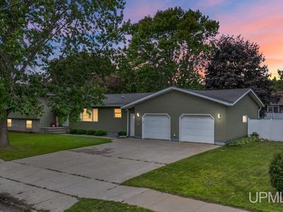 1500 Lake Shore Dr, Escanaba, MI, 49829