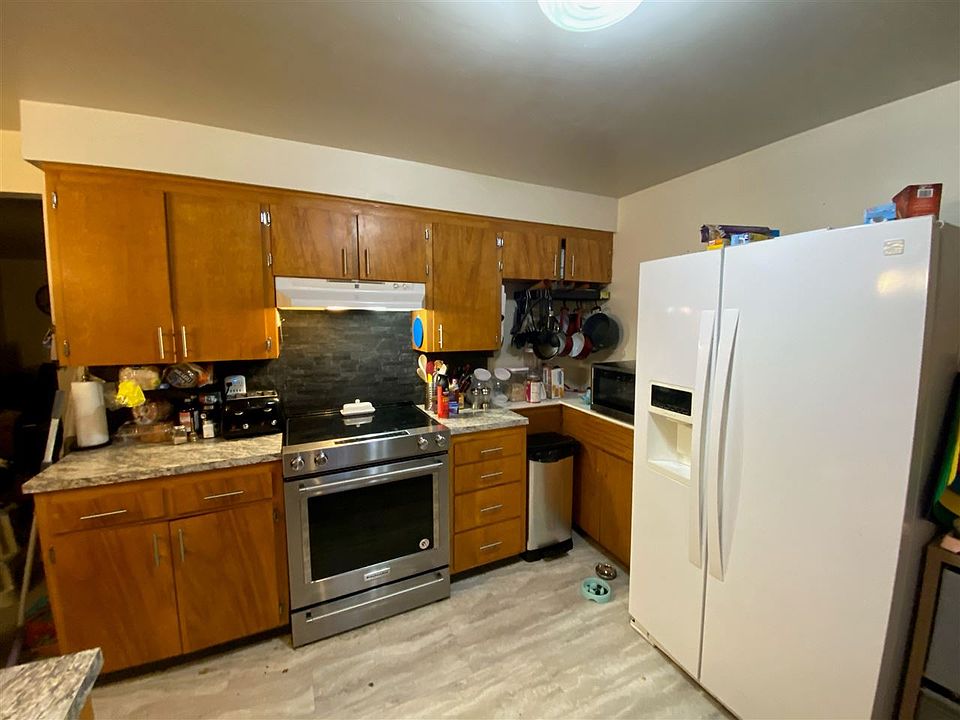 2nd image of 2203 E 58th Ct