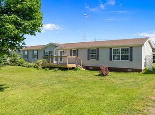 945 Newton Rd, Saint David'S Parish, PE C0B1N0