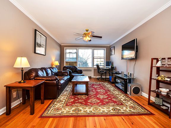 2nd image of 111 N Broadway G 1 #G1