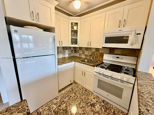 301 E McNab Rd #205 — Photo 6