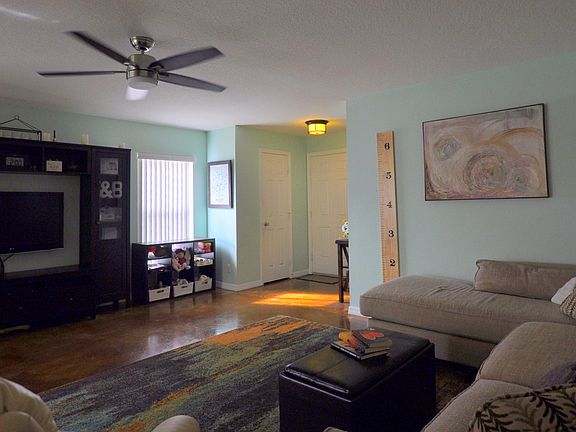 5th image of 2826 SE Melaleuca