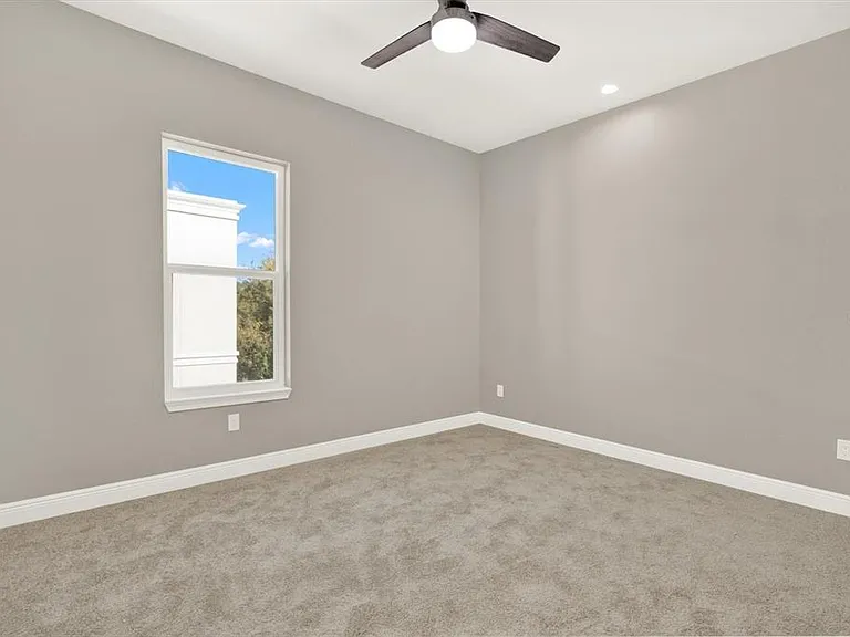 3844 Seena Manor Ct — Photo 14