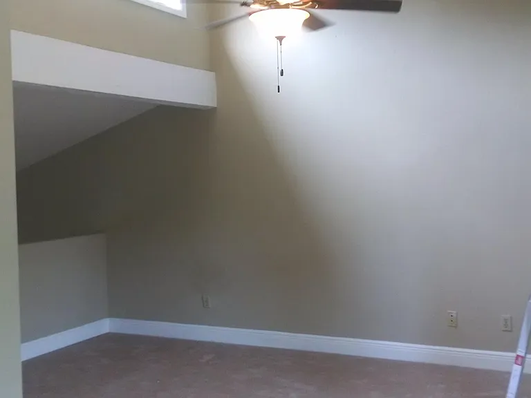 1215 Stone Greene St — Photo 4