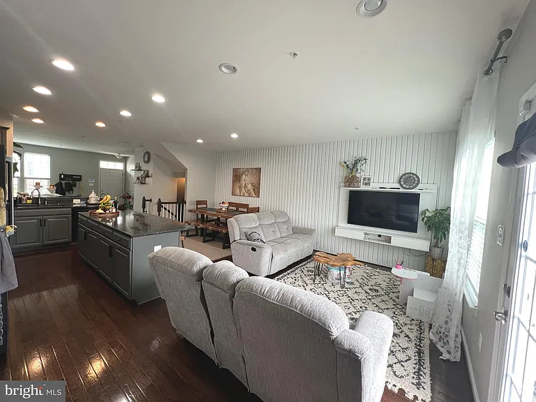 4550 Tinder Box Cir — Photo 11