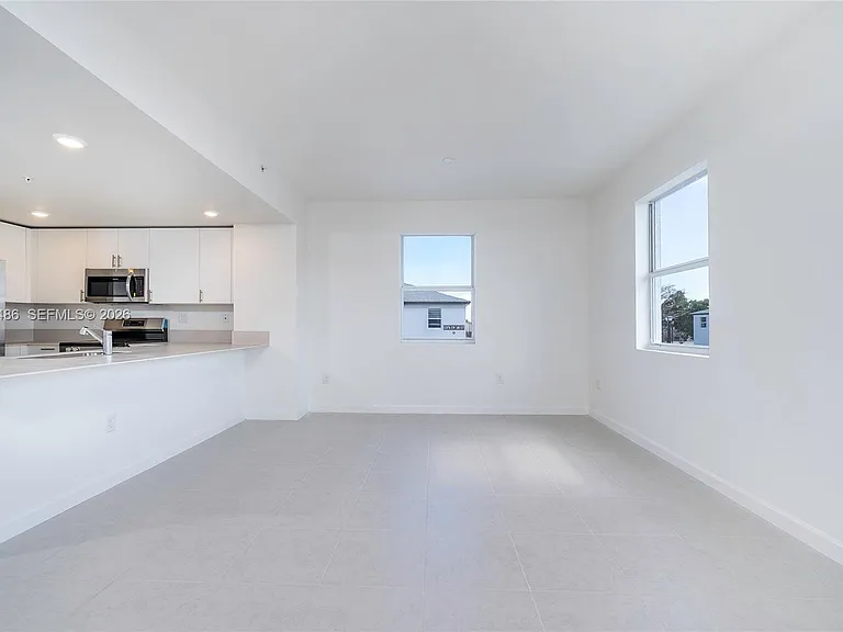 15616 SW 280th St — Photo 6