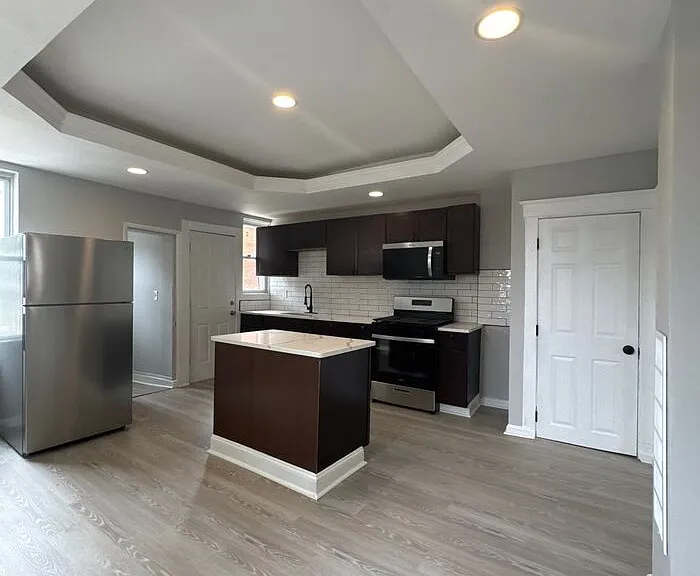4200 Seidel Ave — Photo 1