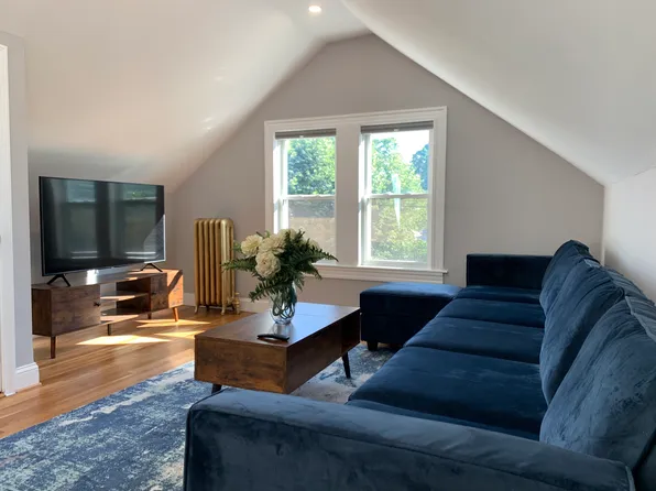 220 Tremont St #2C, Newton, MA 02458