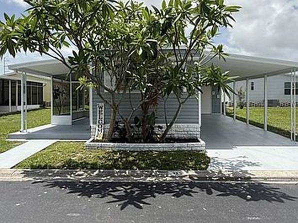 5200 28th St N LOT 325