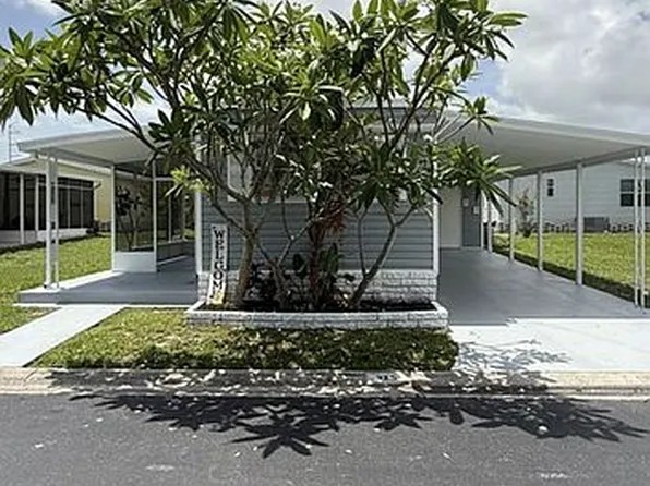 5200 28th St N Lot 325, Saint Petersburg, FL 33714