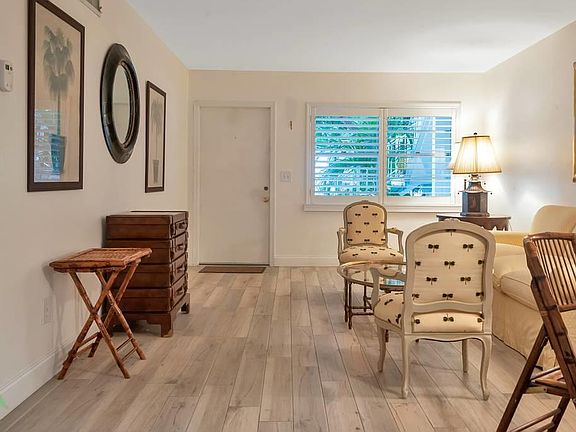 5th image of 229 N K St APT 102