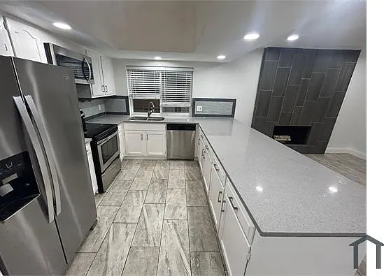 2905 Spring Brook Dr — Photo 27