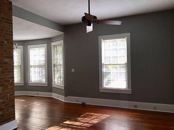 3rd image of 517 NE 4th St APT B