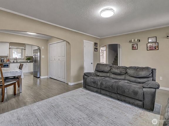 5th image of 4610 E C Street