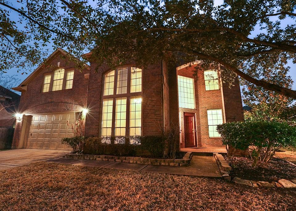 Welcome to 10235 North Laurel Branch!